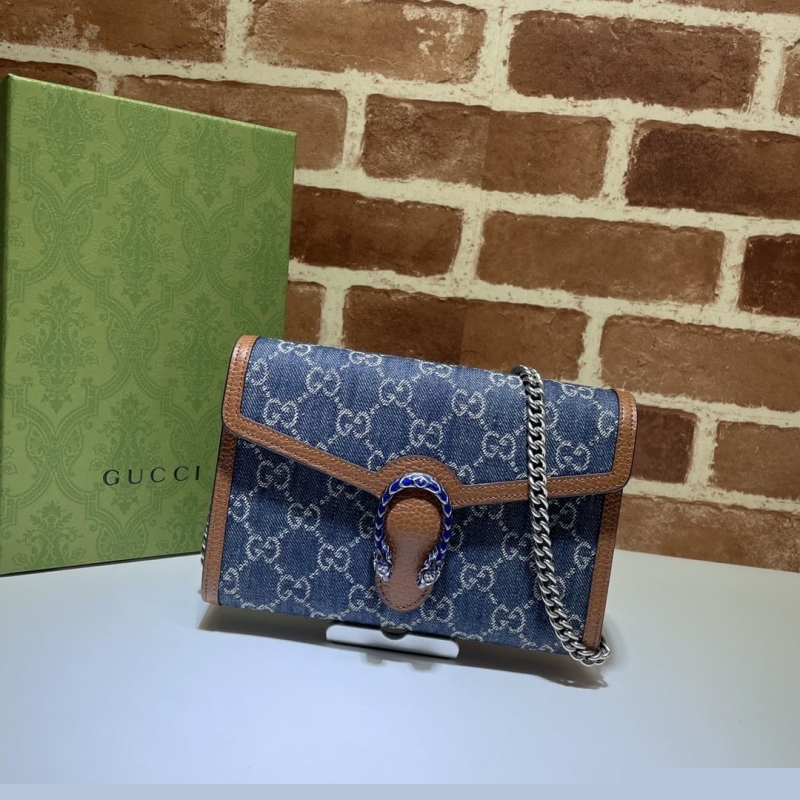 G*u*i wallets & purse